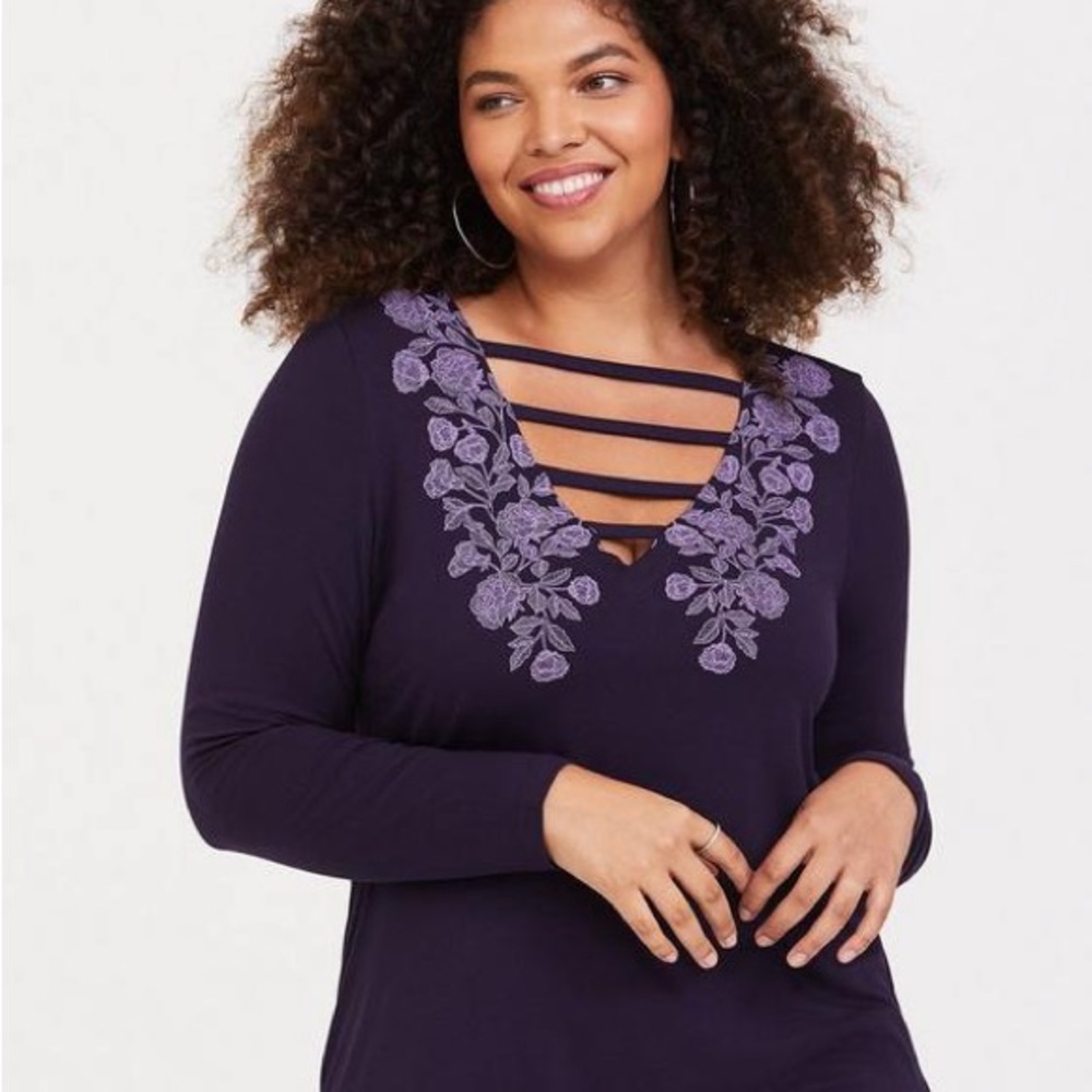 Torrid Super Soft Purple Floral Ladder Tunic 1X BNWT